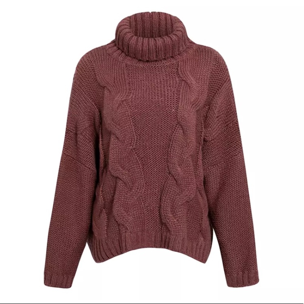 Oversized Knit Cable Turtleneck Sweater - Picture 3 of 7